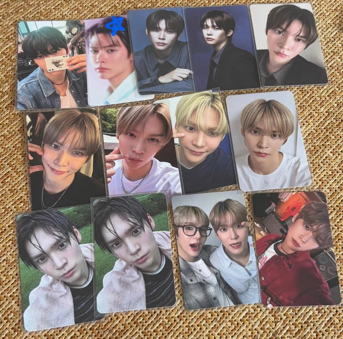 𓈈 𓂂 𓏸 deal china 🇨🇳 | ไม่พร้อมส่ง 
  
All อึนซอก 13 ใบ 400 .- 

♡ ราคารวมส่งกลับไทยแล้ว
♡ ส่งกลับรถ wait 7-14 day หลังส่งกลับ
♡ ค่าจัดส่งในไทย ems 45฿

#ตลาดนัดRIIZE