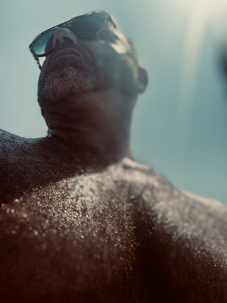 bearmark101's tweet photo. #sole #mare #caldo #bear https://t.co/t80LLZDQ6x