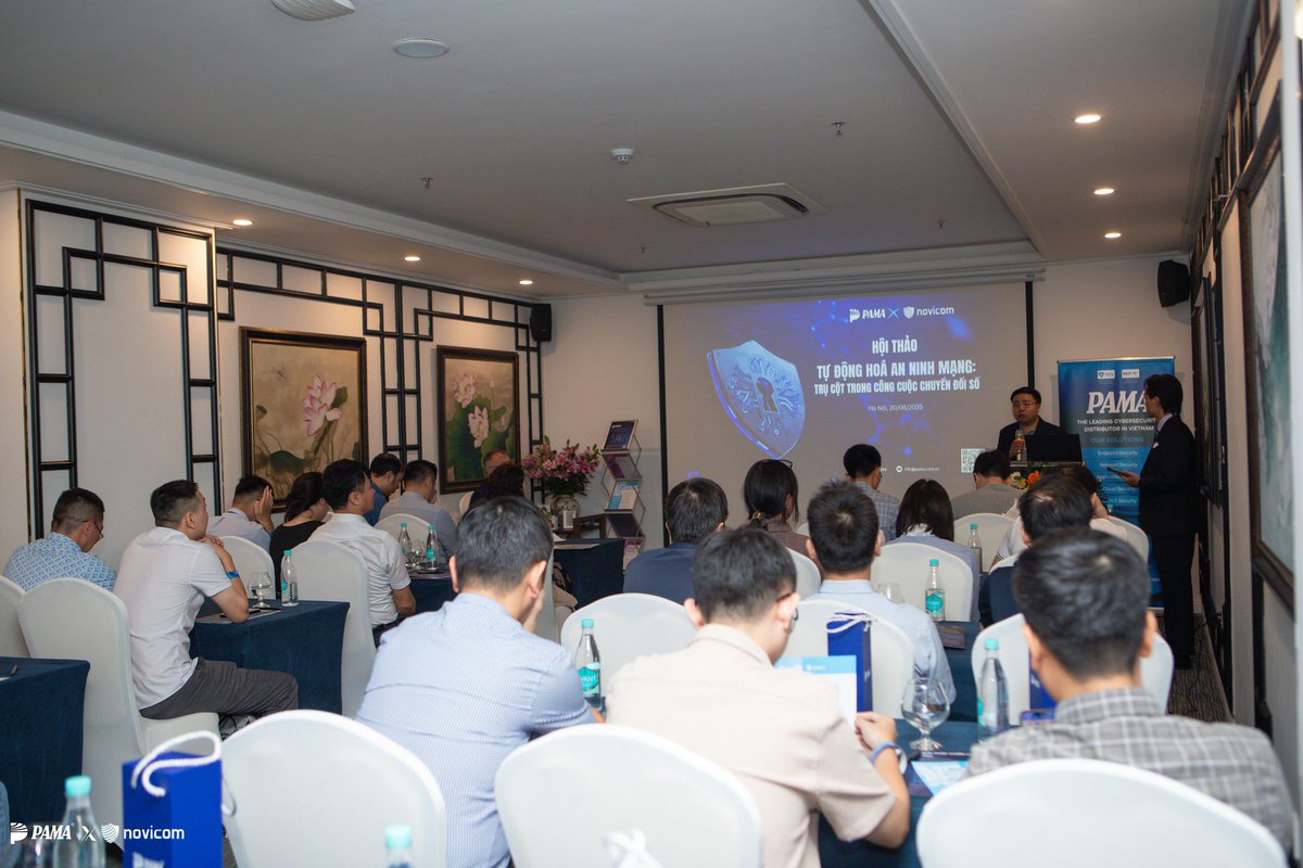 zozovp's tweet image. Glinteco joined the Cybersecurity Automation conference in Hanoi with Novicom &amp;amp; Pama. Great talks with Jindra Šavel on innovative security solutions amid rising threats like VnDirect. Excited to partner and boost cybersecurity standards in Vietnam! #Cybersecurity #Digital