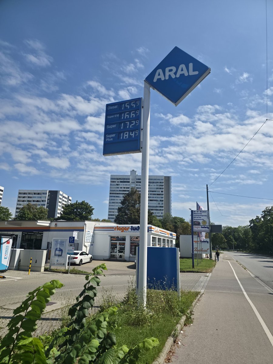 Petrol and  Diesel rates in Germany 

Diesel: Є 1.56
Petrol E10: Є 1.55
Petrol E5 (Super): Є 1.72
Petrol E2 (Super plus): Є 1.84

All rates above are per litre