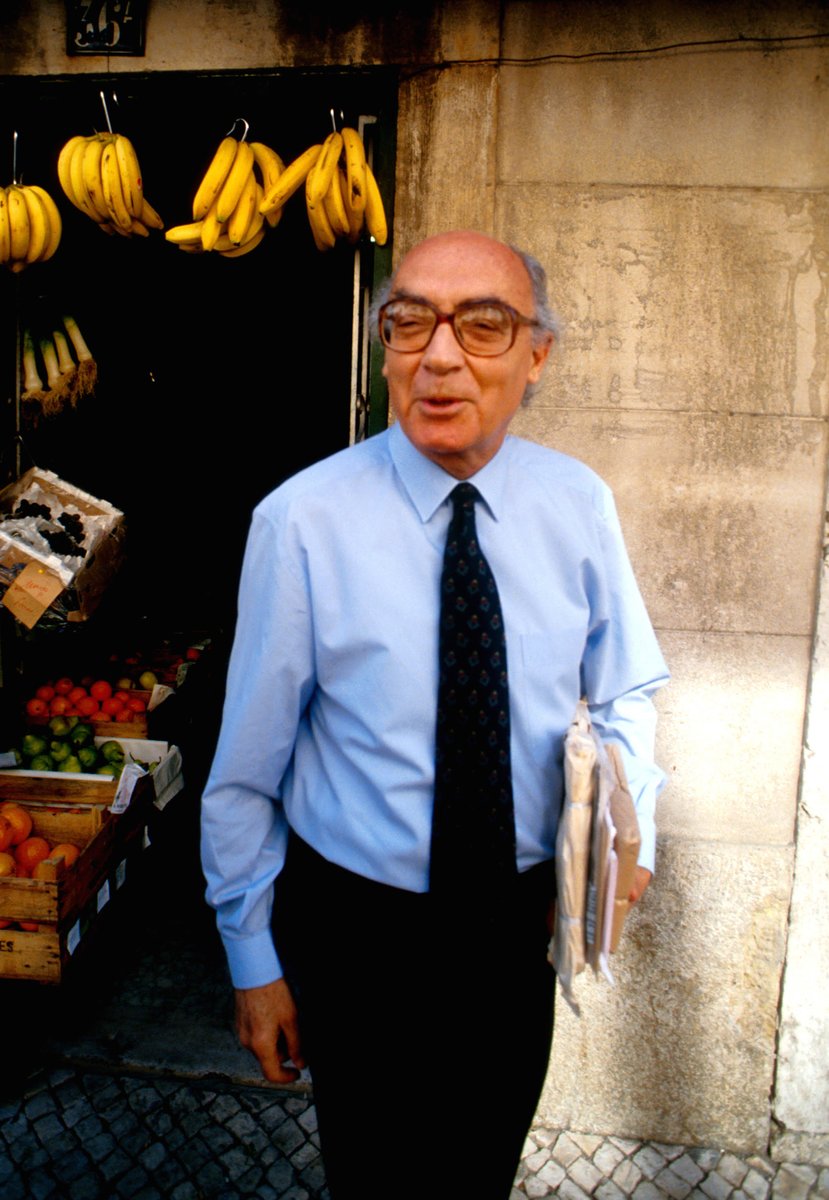 José Saramago em Lisboa, 1993 

(Foto de <a href="/orlandobrito/">orlando brito</a>)
