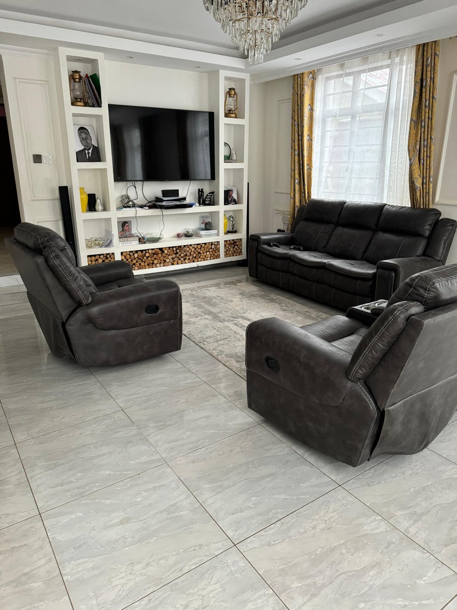 kimutai__'s tweet photo. Selling this property for KES 25M. Hit me up on 0723621252 to discuss viewing and any other details. #realestate #realestateinvesting #realestateinkenya #housetours https://t.co/jW56mJa0VG