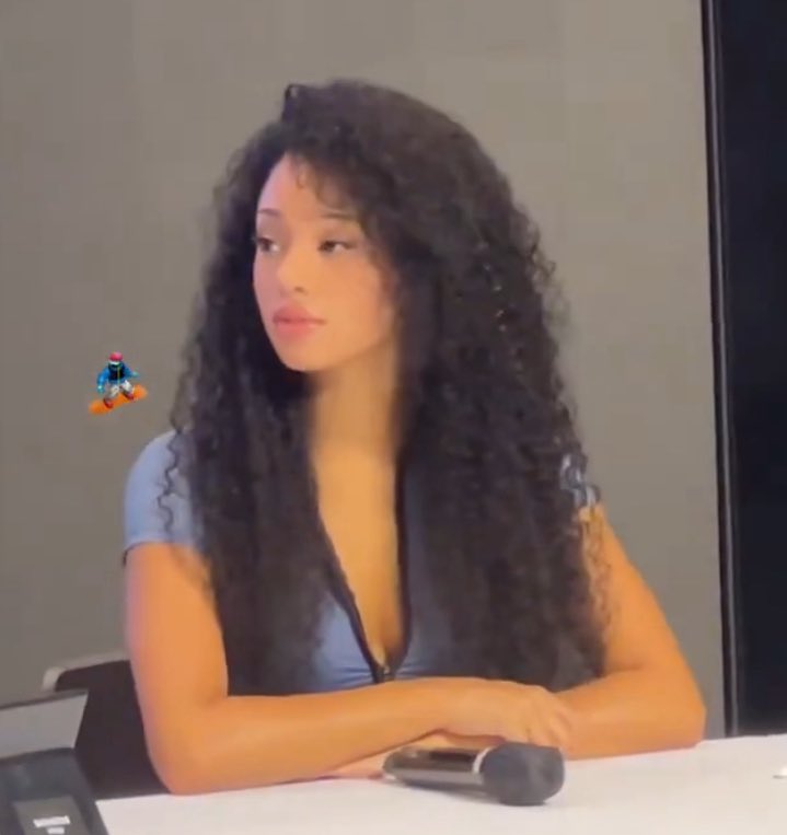 SUPERMAN AND LOIS LANE SPOTTED IN KOREA