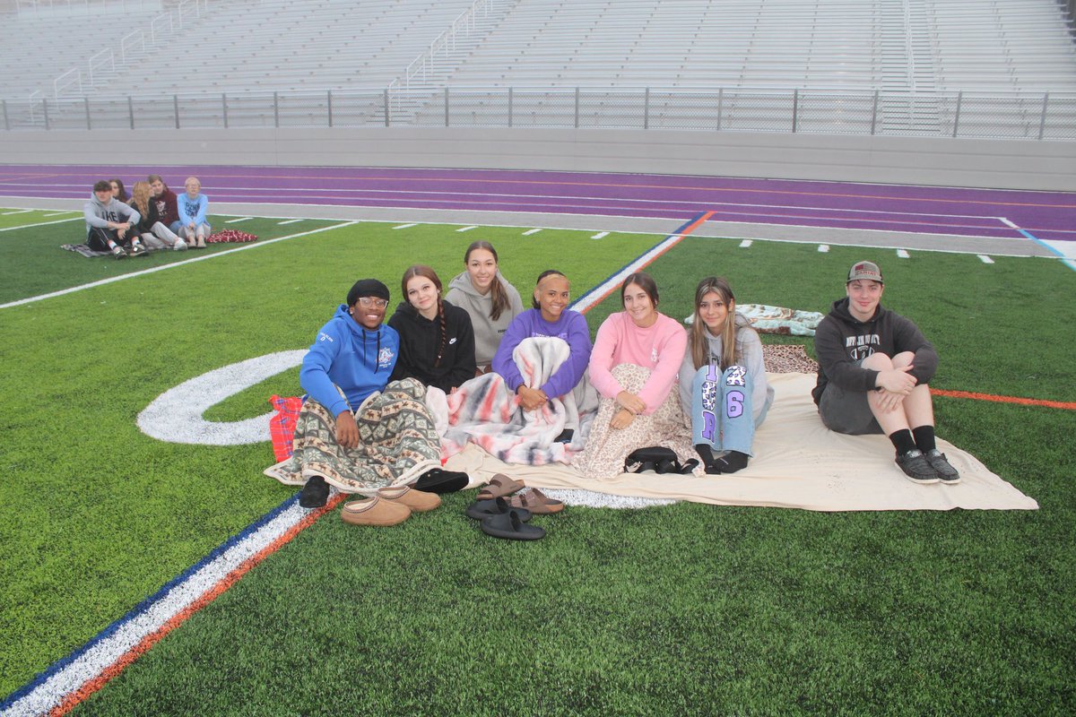 More pictures from the Senior Sunrise at Mifflin County High School
 
Great job class of 2026
 
#GoHuskies!