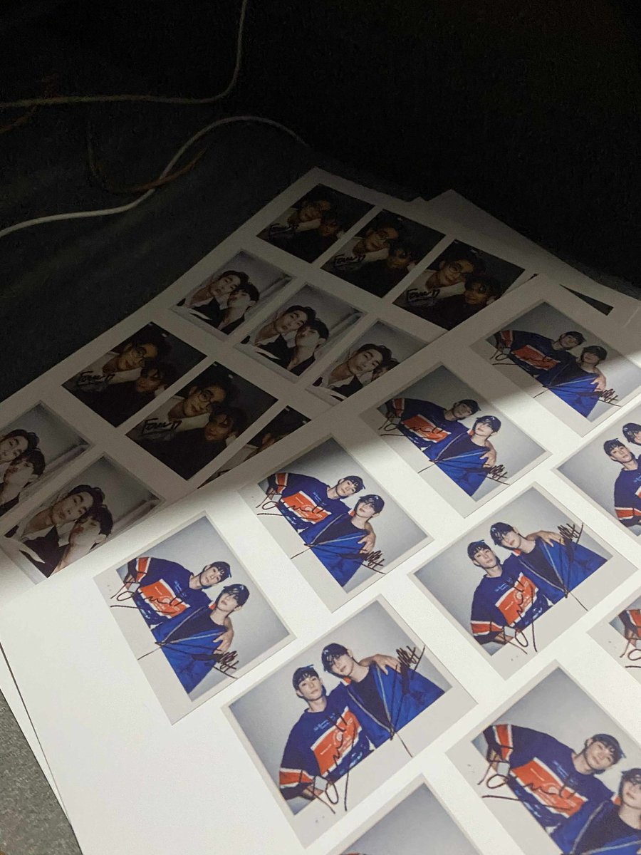 _blbook's tweet photo. Hi everyone a simple freebie for everyone for tomorrow 😚🫶 @kasibook @fforcejs
Limited stocks only
1:1
Mbf, like & rt
location: TBA
open for trade just dm me
#PERFECT10LINERSFMinMANILA
#forcebook #kasibook #fforce_ #GMMTV #FORCEBOOKFOREVER
#FORCEBOOKNEVERDIE https://t.co/XMXTdfLCmj