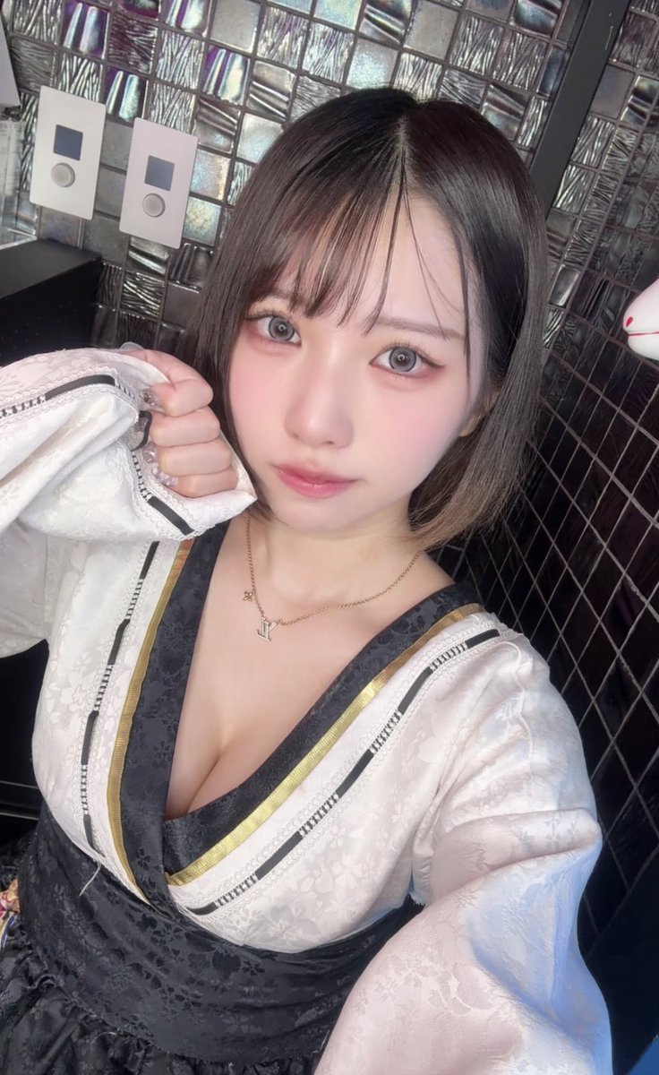 もか♡ せなもか (@mokachi_12) / Posts / X