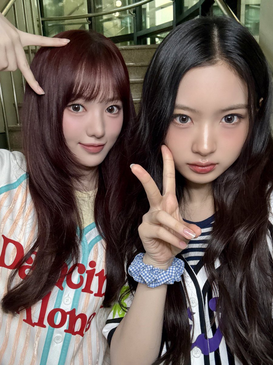 ๐ฆ๐๐ถ ๐ (@kyapawrk) on Twitter photo a Friday filled with sparkle โจ from Heosuki cool special MC to our stage shining even brighter with ๐๐๐๐๐๐๐๐ cheers ๐ every moment at ๐๐ช๐จ๐๐ ๐ฝ๐๐ฃ๐ felt like a gift โโ .โฆ thank you for making us feel so loved~ letโs meet again soon! โกเพเฝฒ โ a Friday filled with sparkle โจ from Heosuki cool special MC to our stage shining even brighter with ๐๐๐๐๐๐๐๐ cheers ๐ every moment at ๐๐ช๐จ๐๐ ๐ฝ๐๐ฃ๐ felt like a gift โโ .โฆ thank you for making us feel so loved~ letโs meet again soon! โกเพเฝฒ โ