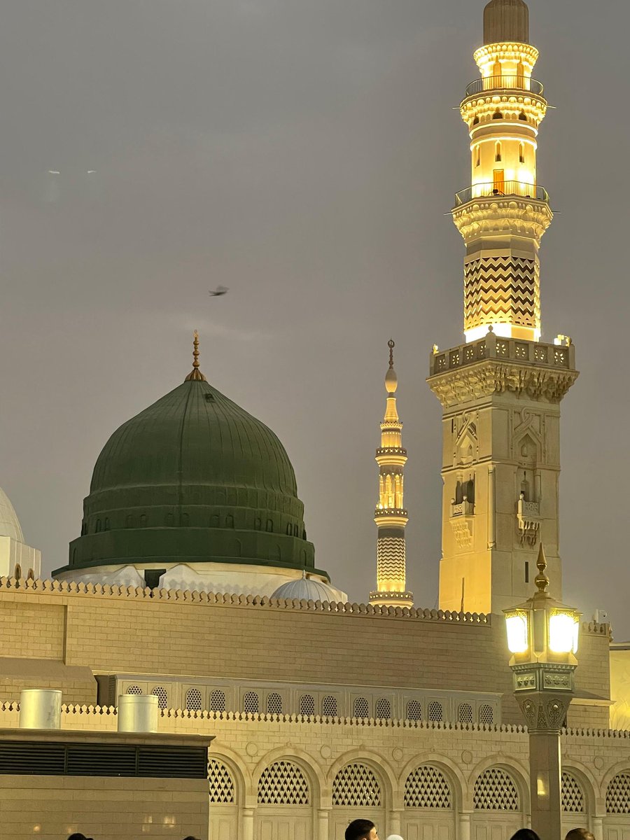 #mescidinebevi #medine