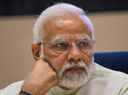चले थे भगवान बनने....और बन गए वोट चोर..!! 

#VoteChori #votechoriexposed