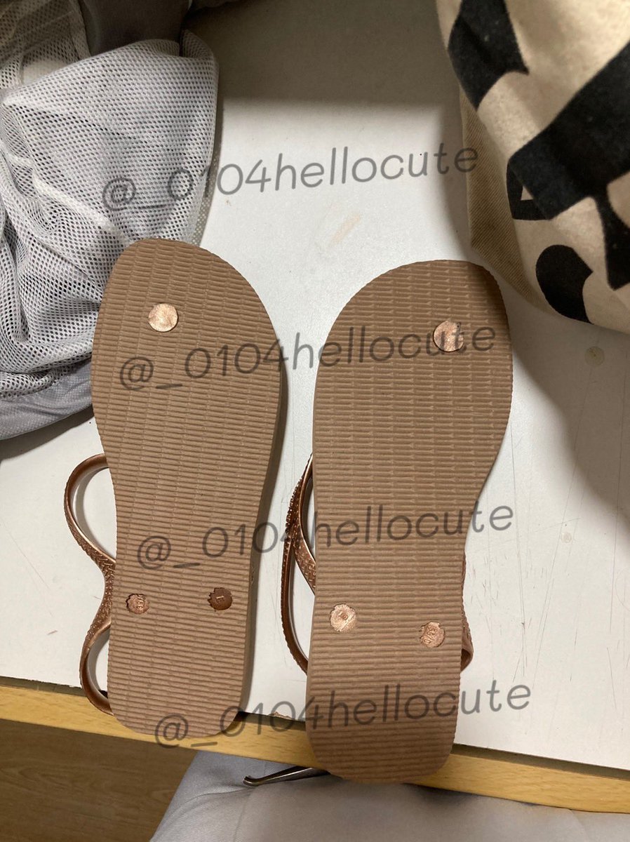 _0104hellocute's tweet photo. 📍ส่งต่อรองเท้าhavaianas ของแท้  เบอร์ 39-40 
ซื้อมาผิดsize จาก786 ลดเหลือ 760
ถ้าสนใจหรือสอบถามสามารถทัก DM มาได้เลย 
ปล.สามารถนัดรับได้แถว ปิ่นเกล้า จรัญ อนุสาวรีย์ได้
#ส่งต่อhavaianas #havaianasthailand #havaianas #havaianasส่งต่อ #ส่งต่อเสื้อผ้า #ส่งต่อholster #ส่งต่อรองเท้า https://t.co/mEd7V9sfgt