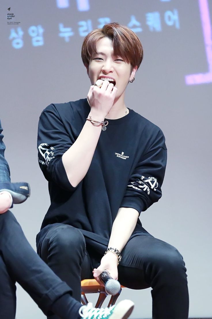 hourlyARS_'s tweet photo. #YOUNGJAE #ARS #영재 #GOT7 #갓세븐 @ChoiArs_YJ https://t.co/UDx9wEWBG0