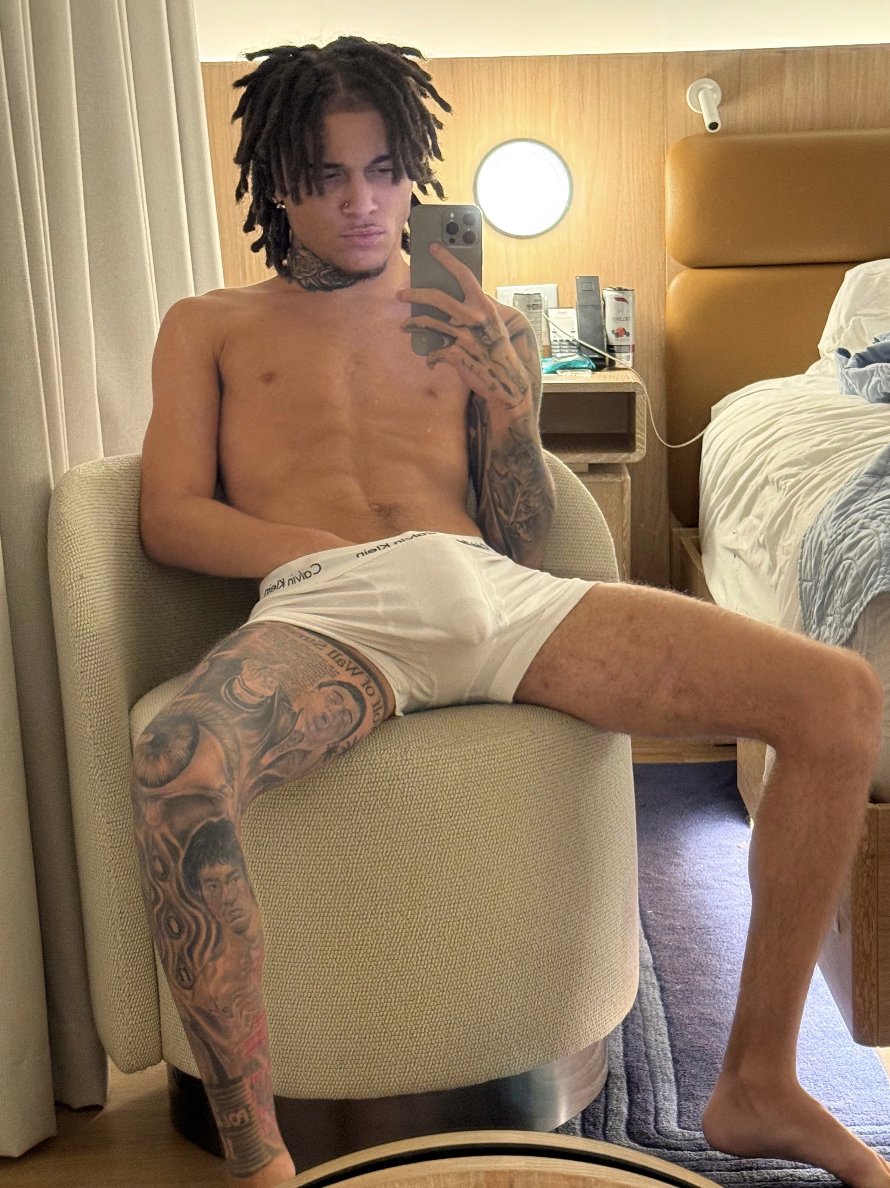 BeastJodyy's tweet photo. Drop "hi" in the comments and the nudyz unlock right away https://t.co/5vpVati2dC