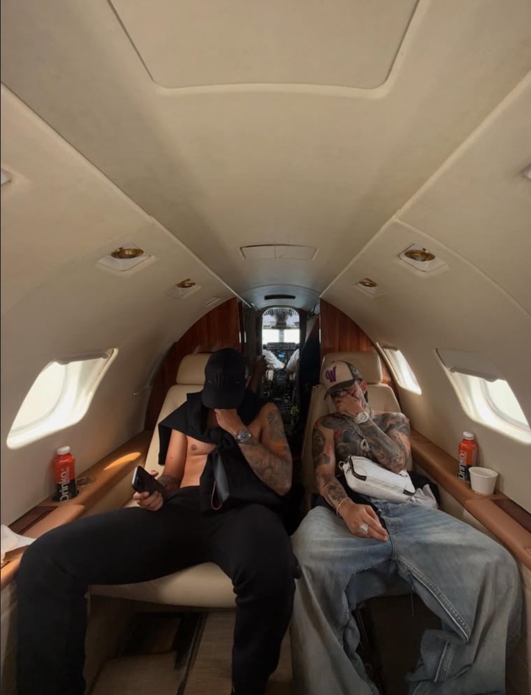 wwtitel's tweet photo. Girls, ¿soy la única que piensa que Camilito tiene un no sé qué que lo hace súper atractivo? https://t.co/RlzwNpd6l7