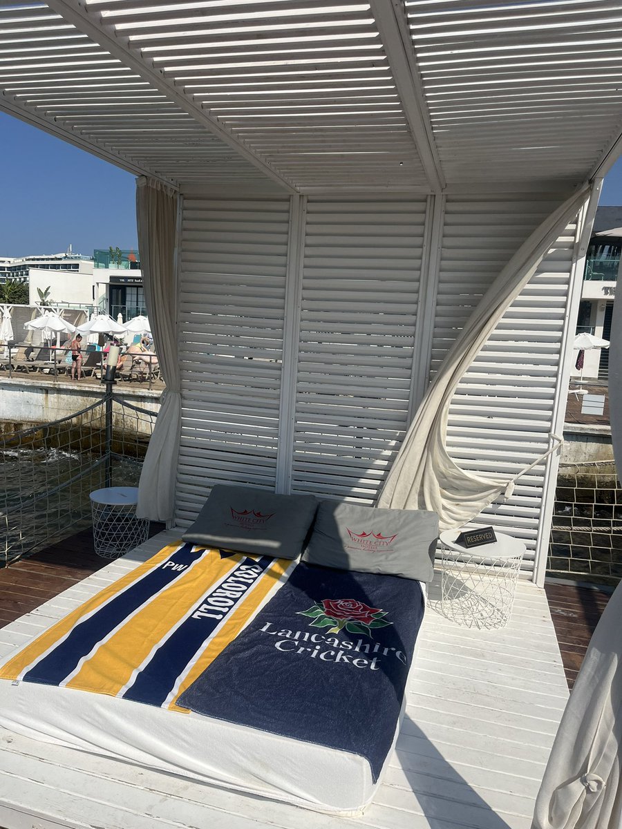 ๐น Wheelo ๐น (@mintypne) on Twitter photo Set up for the day! <a href="/pnefc/">Preston North End FC</a> <a href="/lancscricket/">Lancashire Cricket</a> Set up for the day! <a href="/pnefc/">Preston North End FC</a> <a href="/lancscricket/">Lancashire Cricket</a>