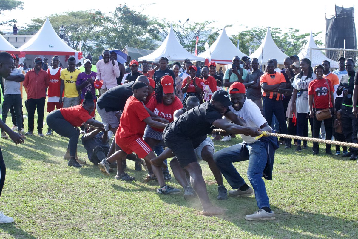Mirai_Insurance's tweet photo. Throwback to a great day at the Insurance Industry Sports Gala! Fun games, friendly vibes, and bonding with colleagues from all over, building teamwork and good times.
#FBF #ServiceBeyondExpectation https://t.co/wdFaAB6FLu