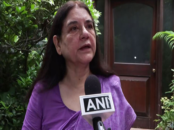 ani_digital's tweet photo. Maneka Gandhi welcomes SC ruling on stray dogs, hails Rs 2,500 crore govt fund for ABC program
Read @ANI Story | https://t.co/pDRVRRNKZJ
#ManekaGandhi #SupremeCourt #Straydogs #steralisation https://t.co/JYqEkfzbGZ