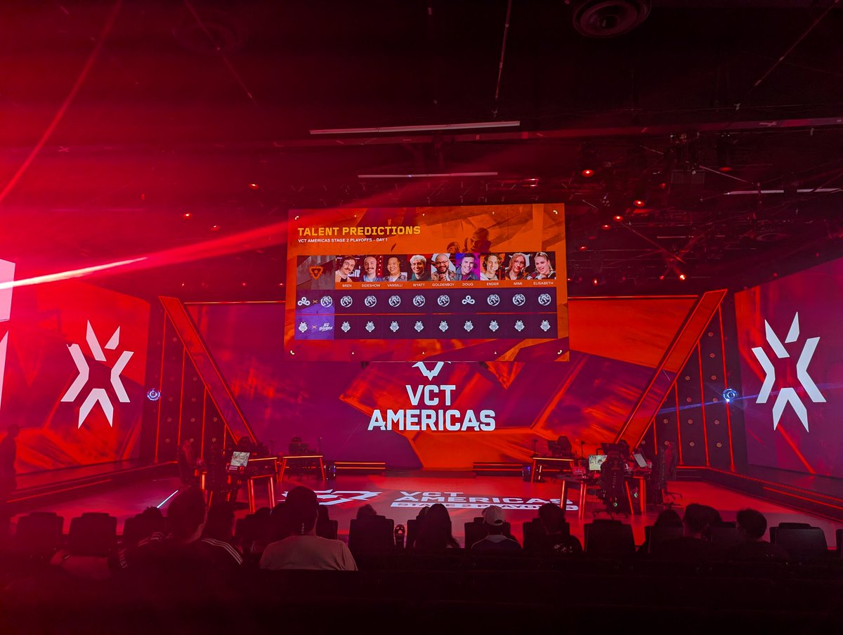 VES_Raylon's tweet photo. Went to #VCTAmericas  Today for the Second time with @VESStudios https://t.co/TGt2ypUV70