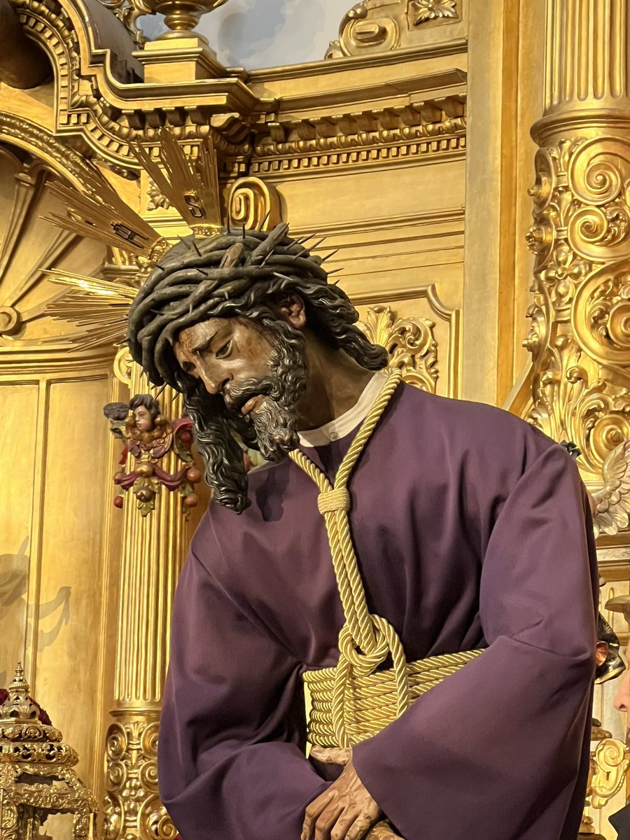 Nuestro Padre Jesús del Gran Poder (Juan de Mesa, 1620). <a href="/HdadGranPoder/">Hermandad Gran Poder</a> 
#Sevilla 

En tus manos lo dejo todo. 
Sin palabras 🥹

#ViernesDeJesús