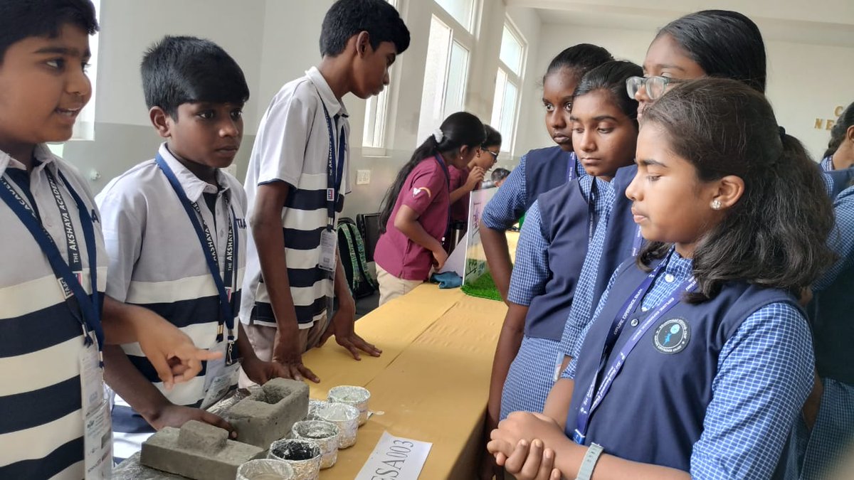 SriNachammal's tweet image. Our students explored IGNITIA’25 Science Expo at KPR Arts &amp;amp; Science College, witnessing innovations from renewable energy models to space technology. The visit inspired creativity, real-world learning, and a deeper love for science
#innovation #LearningJourney #technologybased