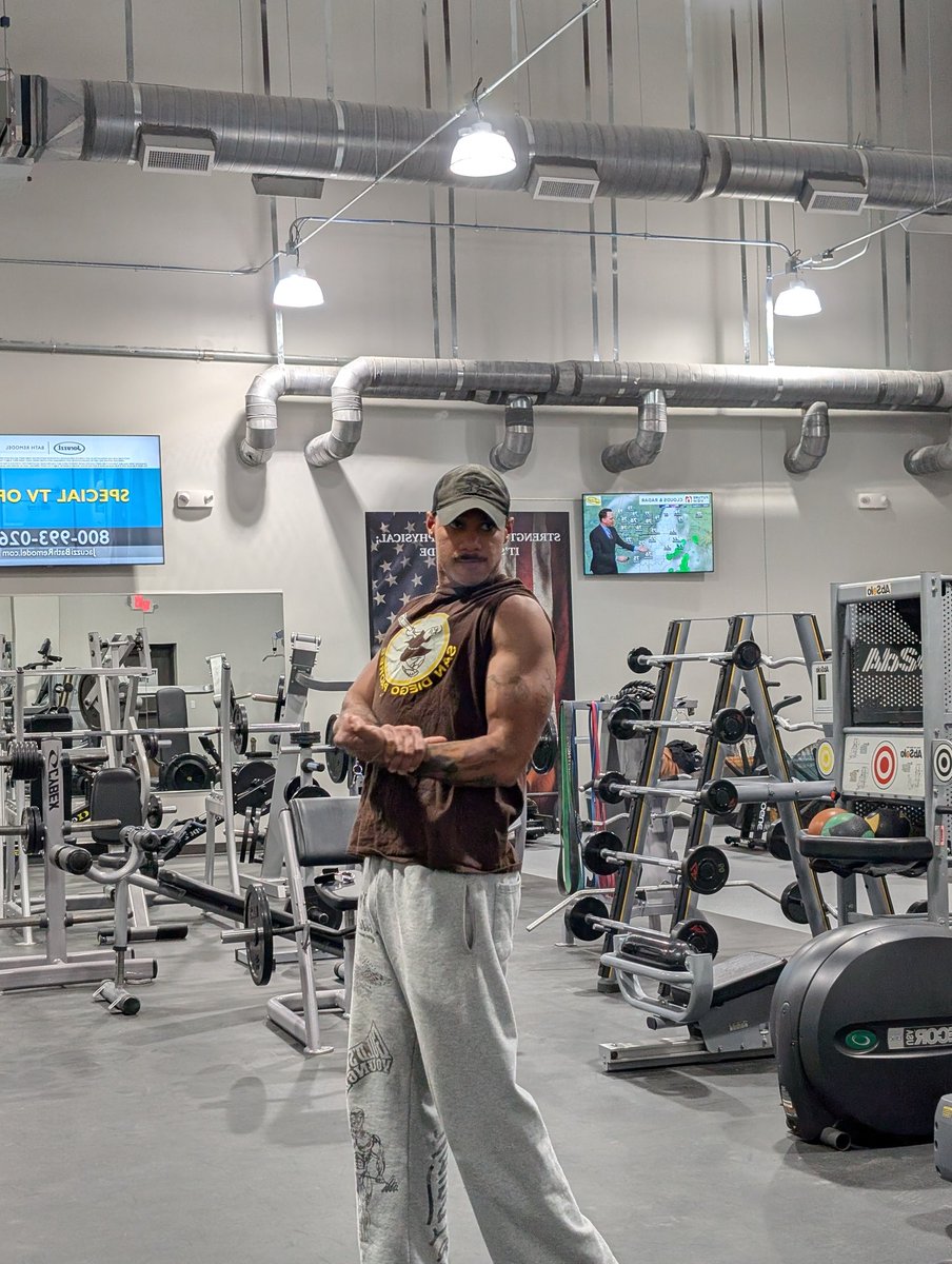 CapperFPS's tweet image. Honestly can not tell if I'm gaining it maintaining at this point