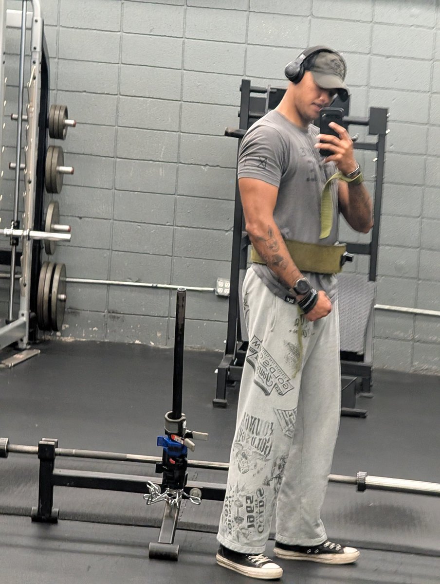 CapperFPS's tweet image. Honestly can not tell if I'm gaining it maintaining at this point