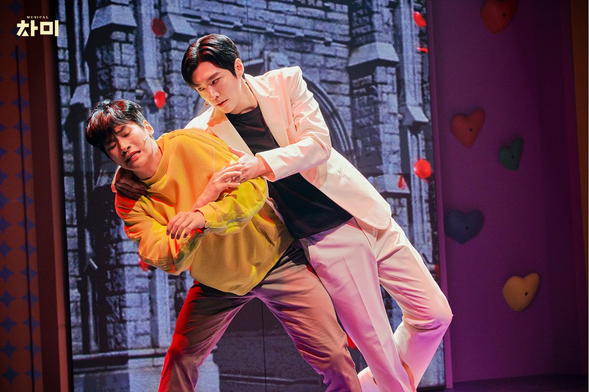 Musical_ChaMe's tweet photo. [#뮤지컬 #차미] 🧩

📸 공연사진 피드 5 💖

❝ 바로 나 같은 그런 완벽한 존재 ❞

-

𝐌𝐔𝐒𝐈𝐂𝐀𝐋 𝐂𝐇𝐀𝐌𝐄 😍📱
𝟮𝟬𝟮𝟱.𝟱.𝟮𝟵 - 𝟴.𝟮𝟰 https://t.co/fo7GArxTBG