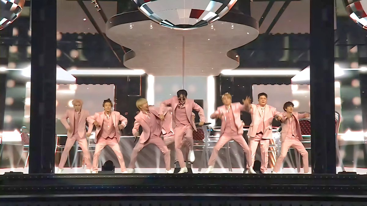 cowcoffee's tweet image. #SUPERJUNIOR #SUPERSHOW #SUPERWEEK #SUPERSHOW9_ENCORE #SS9ENCORE #SUPERWEEK_SS9ENCORE