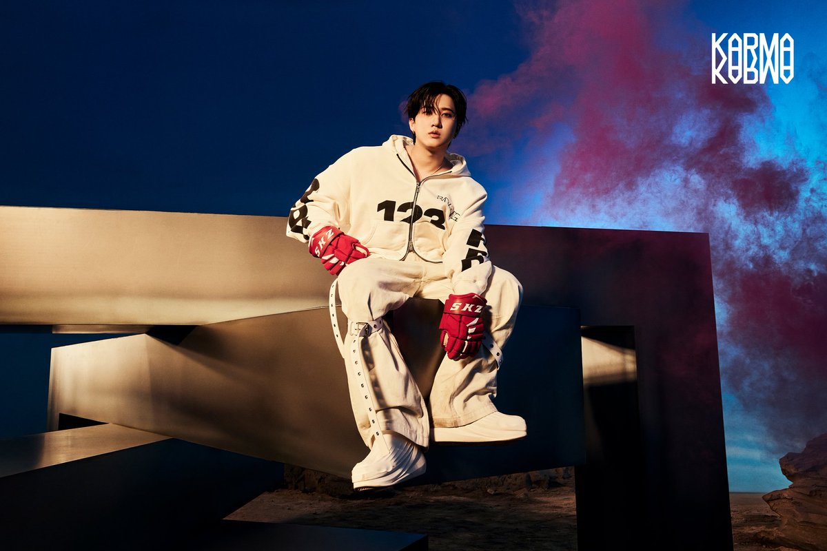 canhgbin's tweet photo. 𝗧𝗲𝗮𝘀𝗲𝗿 𝗜𝗺𝗮𝗴𝗲𝘀 𝗛𝗢𝗢𝗥𝗔𝗬 𝘃𝗲𝗿. 🥊 I show up with a grin hidden in the shadows, gloves pulled tight, style sharp enough to sting. Every pose is a mix of ease and edge, like I’m winning without even trying. My look says it all: I’ve already claimed the moment. https://t.co/qy2FQKpPnI