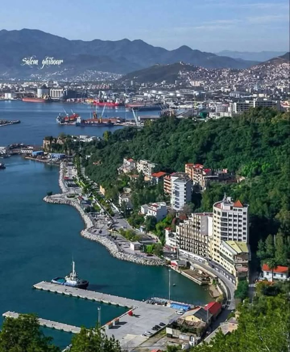 صباح الخير و نهاركم مبروك 
#بجاية