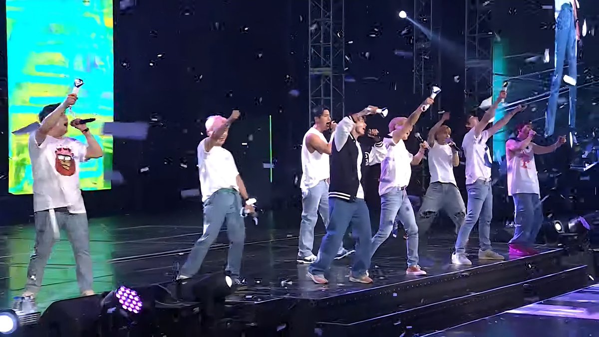 cowcoffee's tweet image. #SUPERJUNIOR #SUPERSHOW #SUPERWEEK #SUPERSHOW9_ENCORE #SS9ENCORE #SUPERWEEK_SS9ENCORE