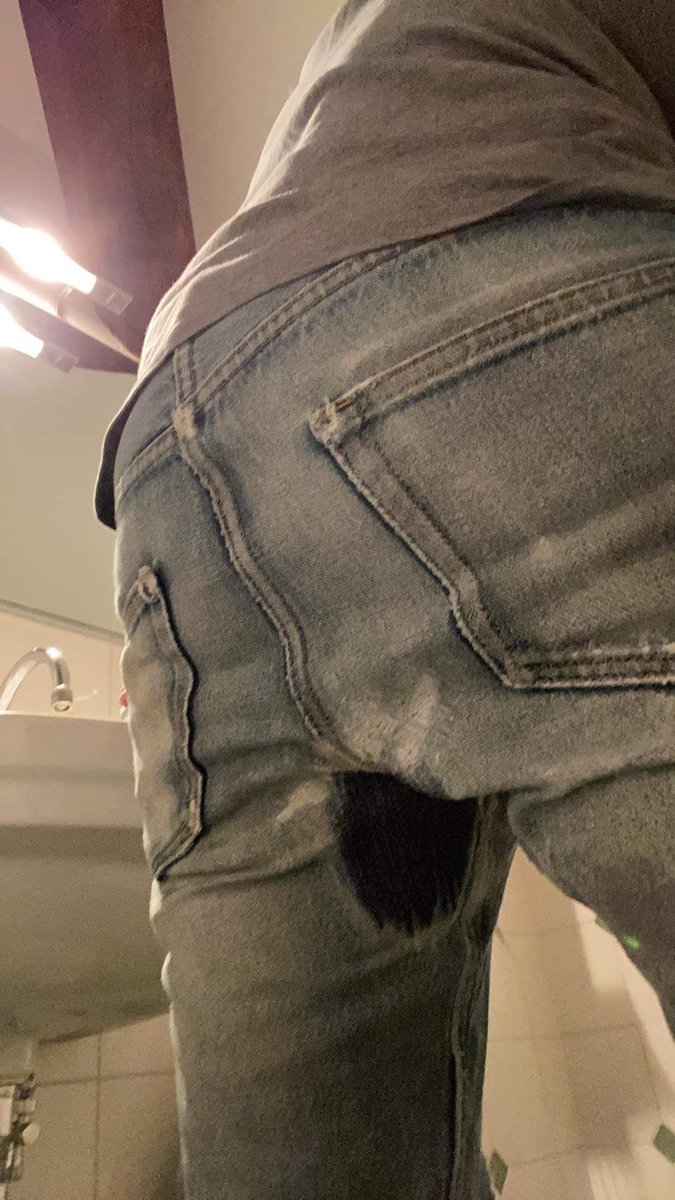 hotjeansfun's tweet photo. Wearing today my trashed, patched and tasty APC jeans
#trashedjeans #APC #APCjeans #patchedjeans https://t.co/kN5UG6yhNH