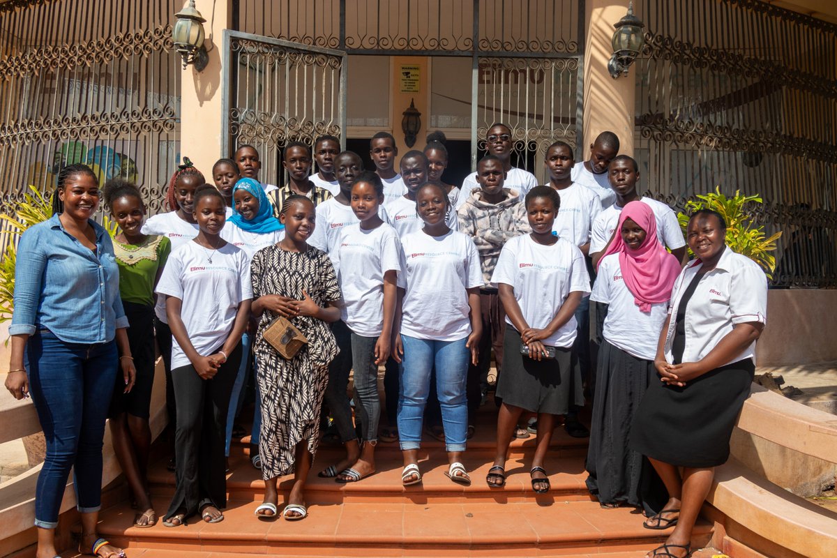 elimu_projects's tweet image. We held a mentorship session with our sponsored students under the #StayInSchool Project at Elimu 
We also prayed with our candidates & celebrated those performed well in their previous exams. #lifelonglearning