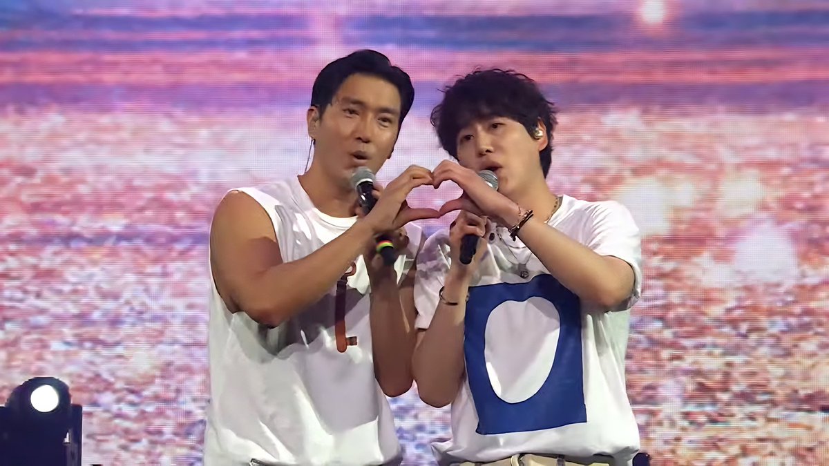 cowcoffee's tweet image. #SUPERJUNIOR #SUPERSHOW #SUPERWEEK #SUPERSHOW9_ENCORE #SS9ENCORE #SUPERWEEK_SS9ENCORE