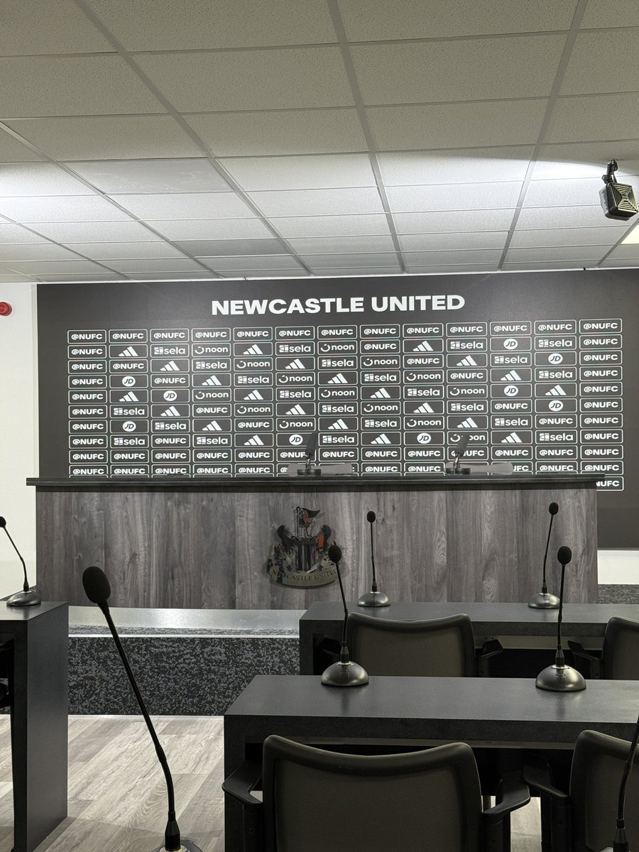 Eddie Howe due to face the media at 0900 #NUFC

Not much to talk about is there?