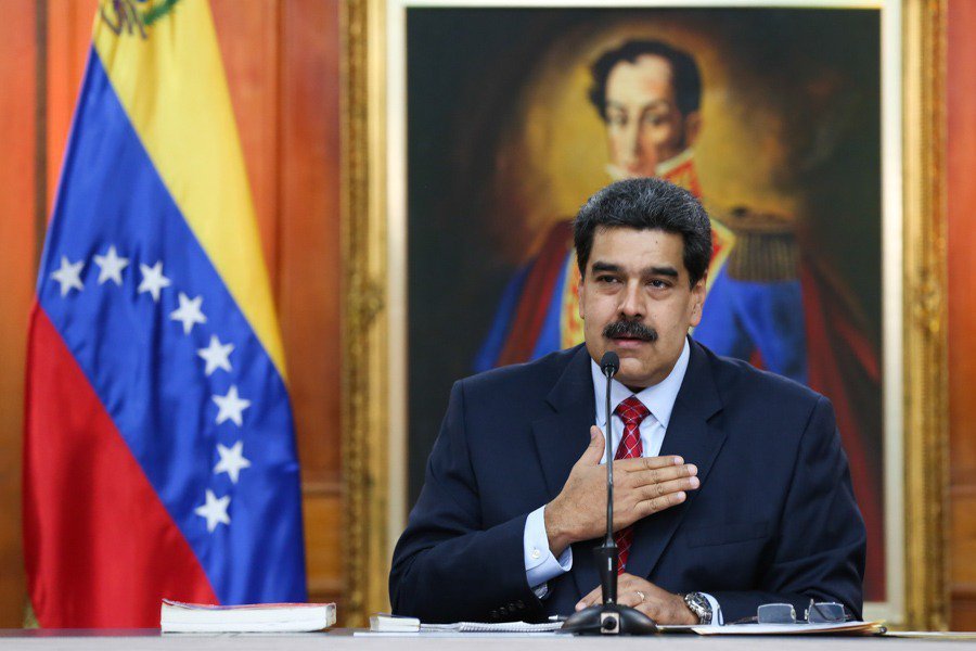 BREAKING:

Venezuelan President Maduro orders the mobilization of 4.5 million militia fighters over US threats.