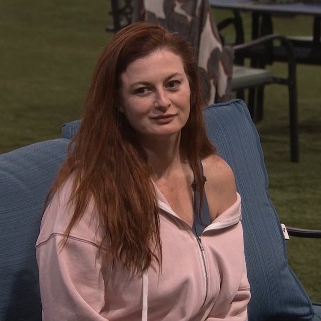 tigerisliv's tweet photo. Rachel walked into this HOH with almost nothing, and walked out with EVERYTHING 

-A true #1 ally
-A strong alliance
-Biggest threat evicted
-Showmance shattered
-8 women vs 3 men balance

Rachel Reilly proving once again why she’s a legend.

#bb27 https://t.co/4MKuxo1eh3