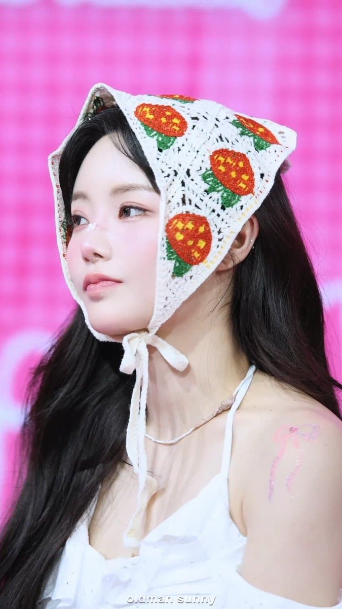 SeoulVibeHub's tweet photo. Keena from FIFTY FIFTY   #FIFTYFIFTY_KWDA2025 #FIFTYFIFTY #KEENA https://t.co/n58XEafZtS