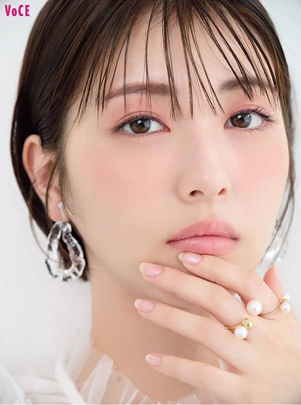 浜辺美波画像bot tweet media