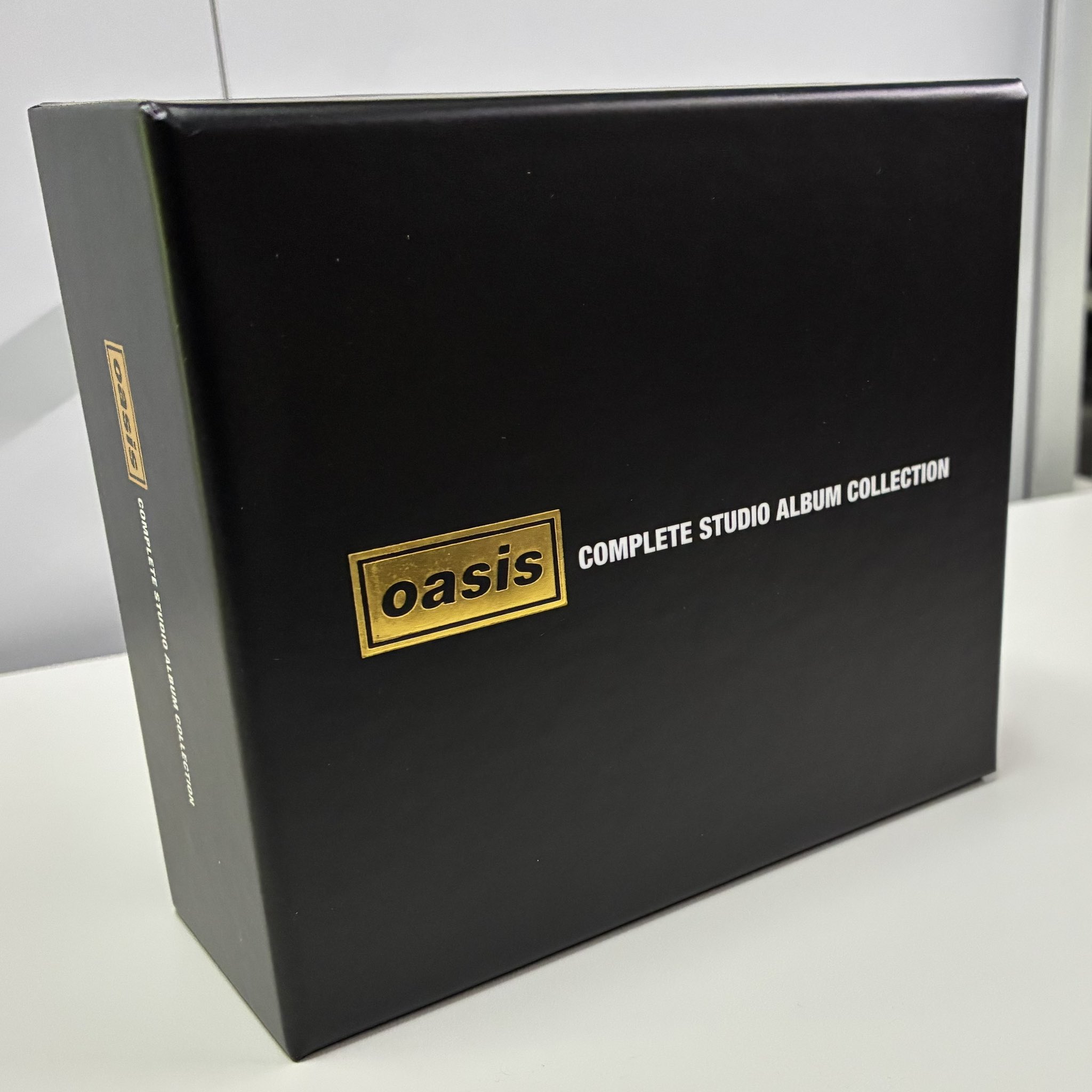 Oasis スタジオアルバム 全7枚+B面ベスト CD アルバム セット オアシス CD8枚組ボックス『Complete Studio Album Collection