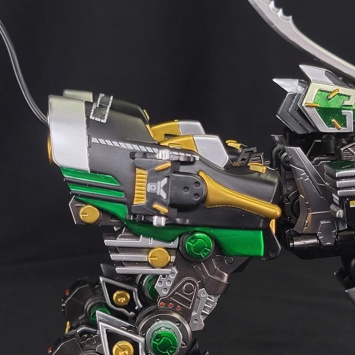TwoToysStore's tweet photo. #zoids #PowerRangers 
Jason Davis Frank - The Green Ranger Jason Davis Frank - The Green Ranger 
Always are my childhood.
The idea came out of nowhere, born from a single “what if.”
What if… the Green Ranger piloted a Zoids Liger instead of his Dragonzord? https://t.co/u0iZ2j9fdO