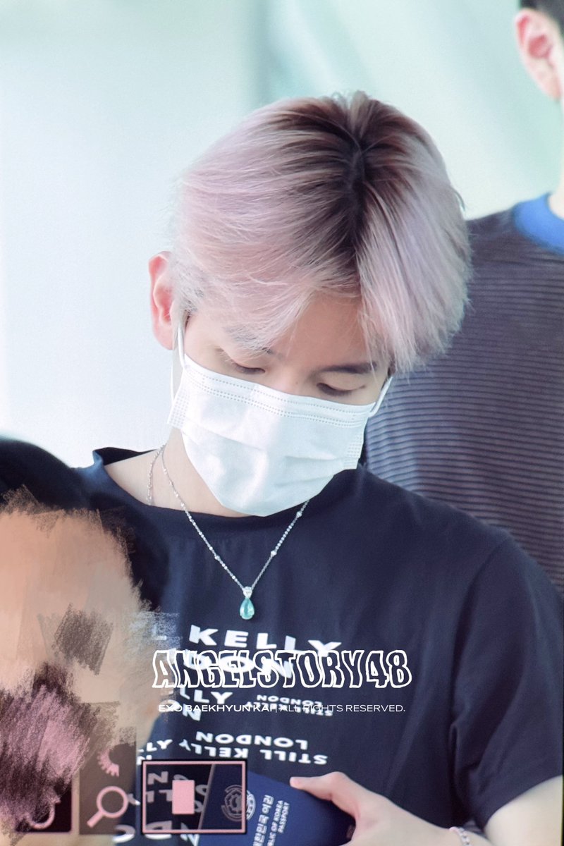 250822 ICN 출발

#백현 #BAEKHYUN #ベッキョン #EXO <a href="/B_hundred_Hyun/">Baekhyun_EXO</a>