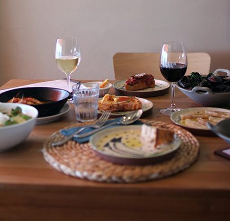 GASTROactitud's tweet image. Nos vamos de paseo por los mejores #restaurantes de la #costabrava. Direcciones que no fallan
Selección de @isabelconde 
 #verano
f.mtr.cool/sfiikpumcq