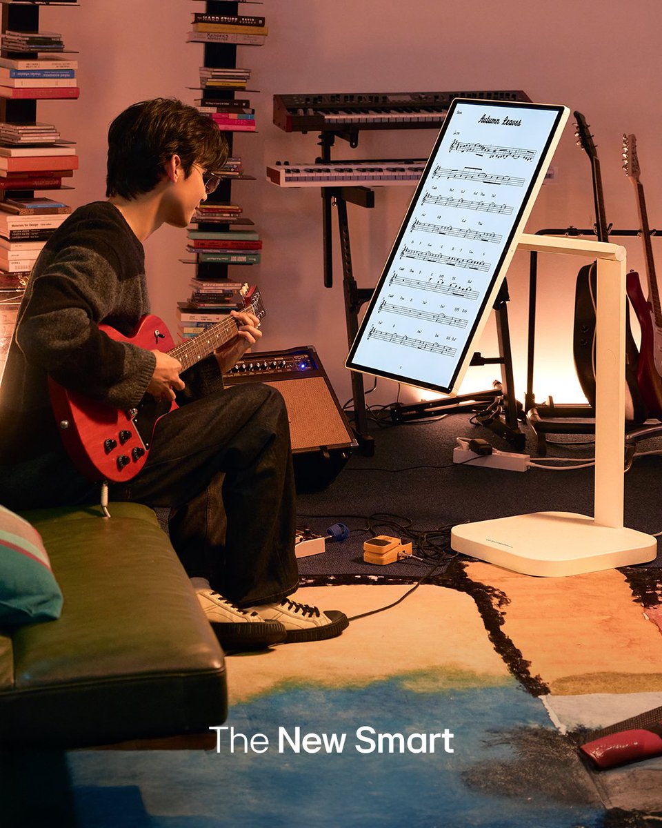 LGGulf's tweet photo. Expand your view. Elevate your workflow. 🎯🖥️
With LG Smart Monitor Swing
وسع آفاقك. ارتقِ بأسلوب عملك. 🎯🖥️
مع شاشة LG Smart Monitor Swing
https://t.co/Qq9KZf3xtv
#LGSmartMonitor #WorkSmarter #ProductivityBoost #LifeIsGood #TechInnovation #LG https://t.co/T2PtxA8BxW