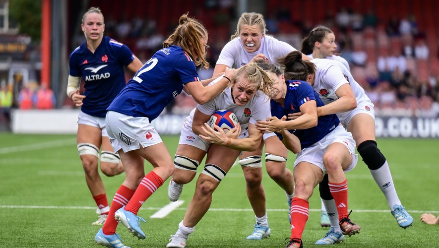 FcldTest's tweet photo. La Coupe du Monde de Rugby Féminin 2025 promet d’être un événement majeur, célébrant le talent et la passion des joueuses. 
Suivez l'équipe de France jusqu'au 27 aout. https://t.co/ao6SrHj4vG