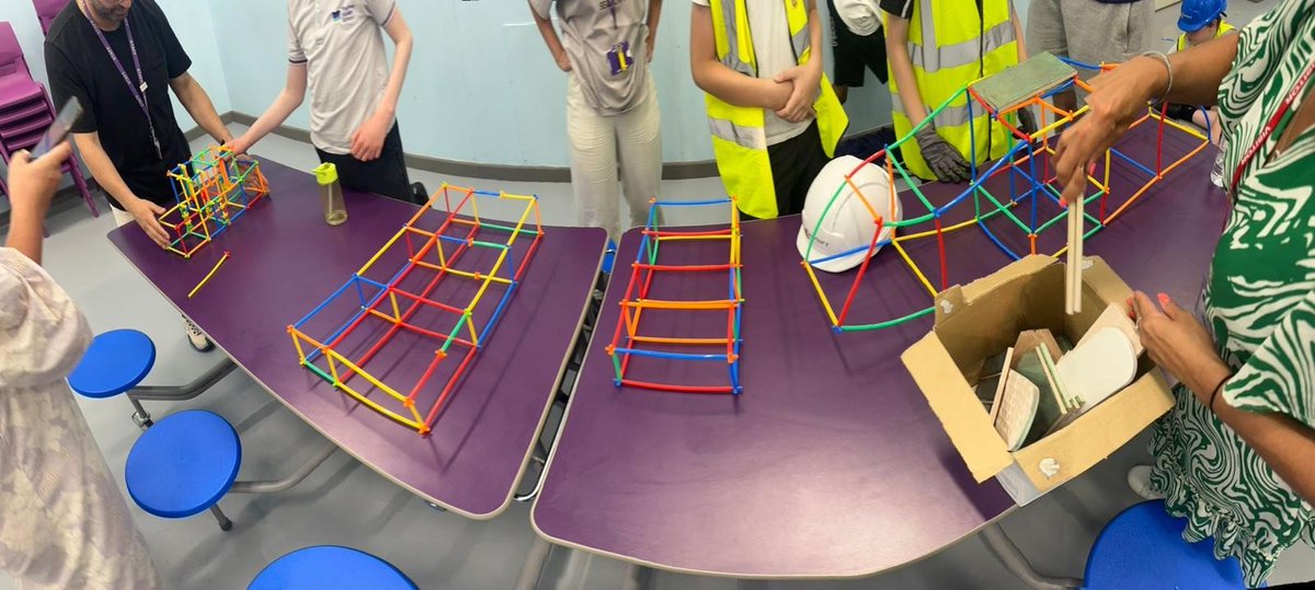 MorganLovell's tweet image. Inclusive learning in action! With @Overbury, we held workshops at Thames Valley School, boosting participation and confidence. Fantastic feedback! #SocialValue #SupportingCommunities #Workshop #SEN