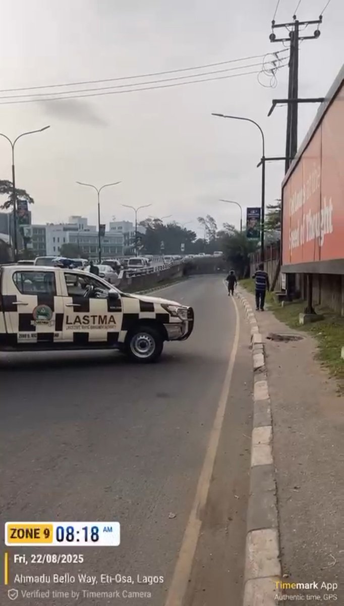 followlastma's tweet image. [8:23AM] 
#RecoveryUpdate
#Diversion

Evacuation of the fallen bucket/truck at Bonny camp commences soon.
To ease the gridlock and for easy recovery, Motorists moving inward Bonny camp roundabout from MC Ewen has been diverted from the foot of the bridge to continue their journey