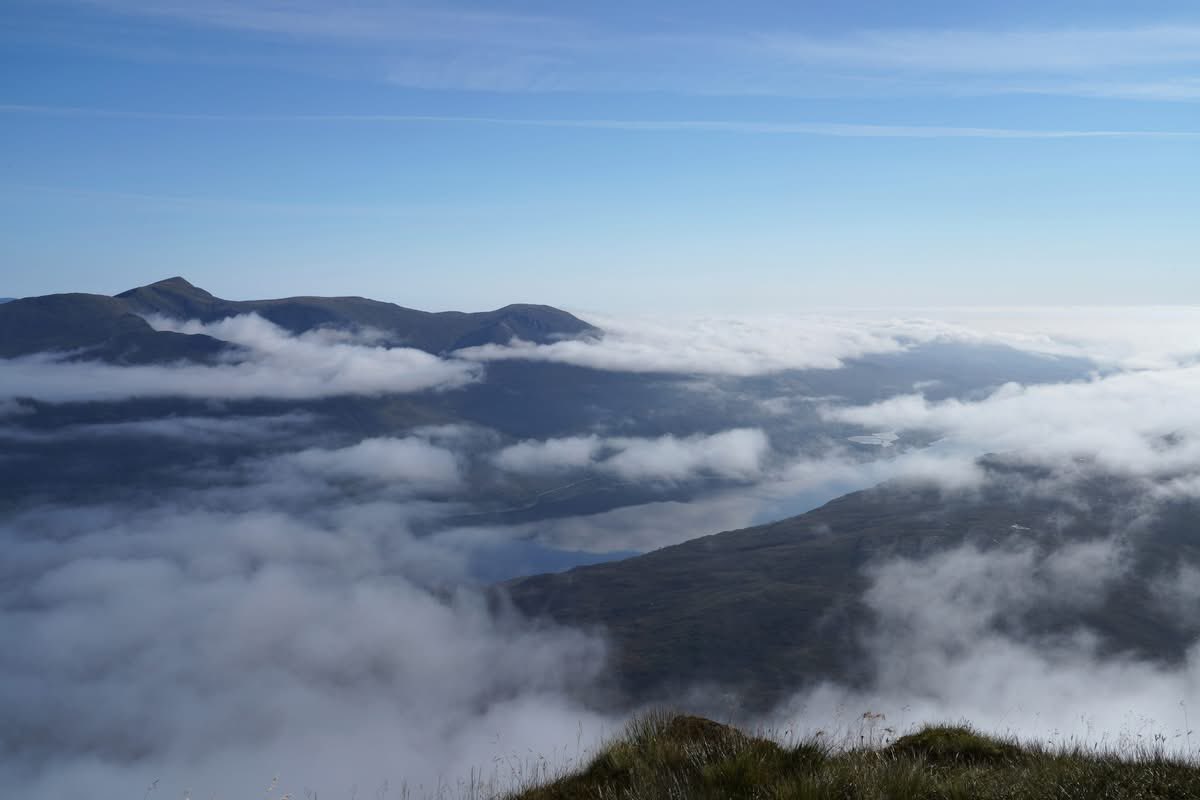 frank_hennessy's tweet photo. 16/08/25 South Glen Shiel Ridge. #inversion #clouds #Munros #Scotland #Mountains #hillwalking #outdoors #munrobagging https://t.co/xI46I0YCQo
