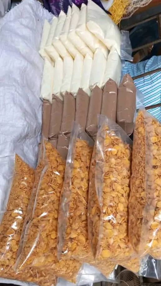 CHIESTHERJOS's tweet image. Goodmorning,please I wish I can sell 10 of these beautiful dresses today, Please,Uncles,Aunties, daddies,please bless some children and Mummies with beautiful dresses dresses made by me:15k, Location:qJos plateau state Nationwide delivery ✅. #ACryForHelp #HopeAlive, Blessings👏