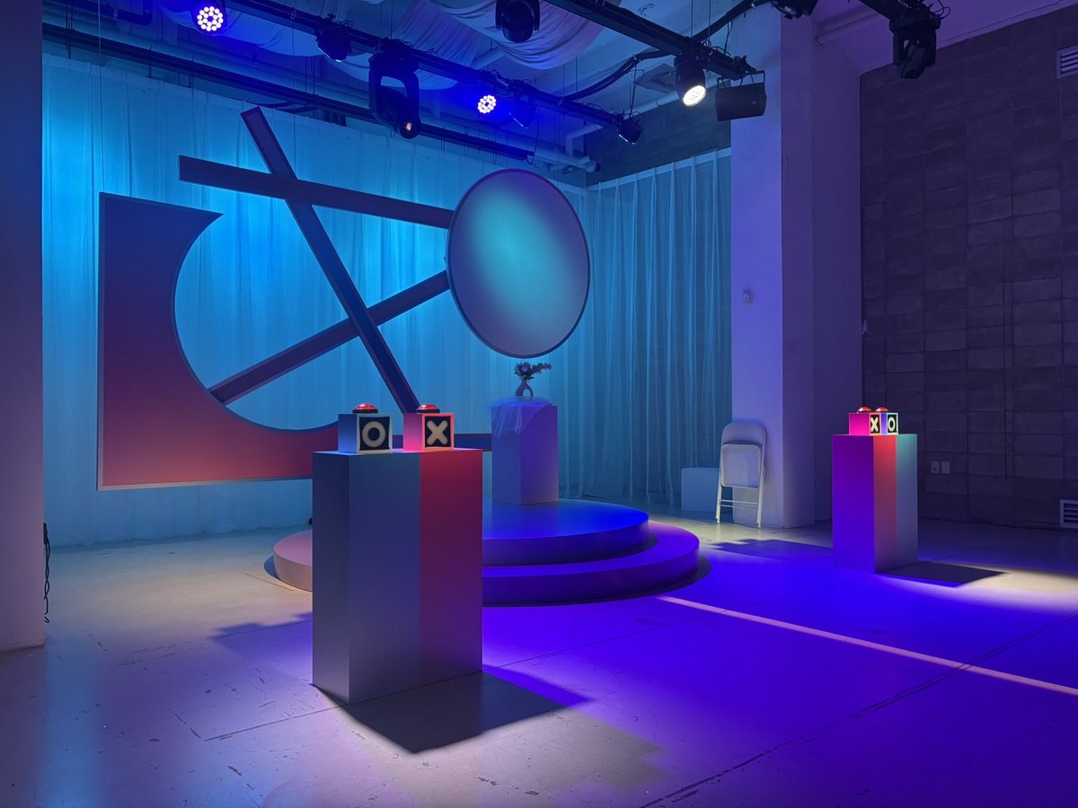 2025 YEONHEEART x 극공작소 마방진 ⠀     

👀 무대 미리보기

(빌린) 결혼   
2025.8.22~8.31   
연희예술극장