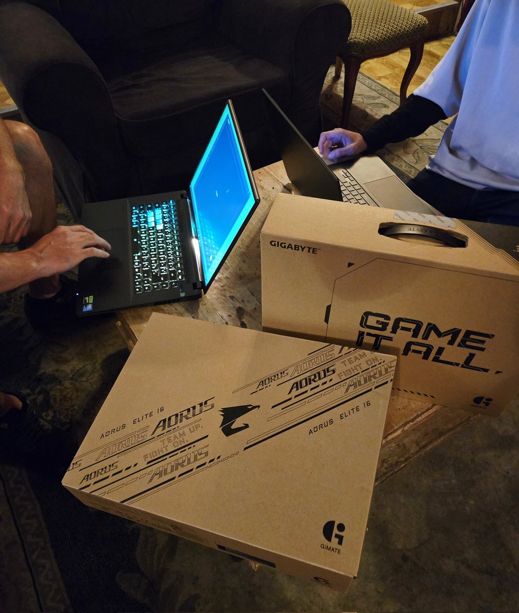 Agence Centurio tweet media